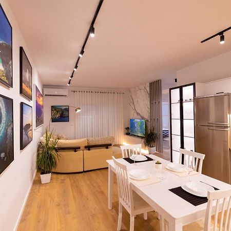 Victoria Lungomare Apartment Vlorë Eksteriør billede