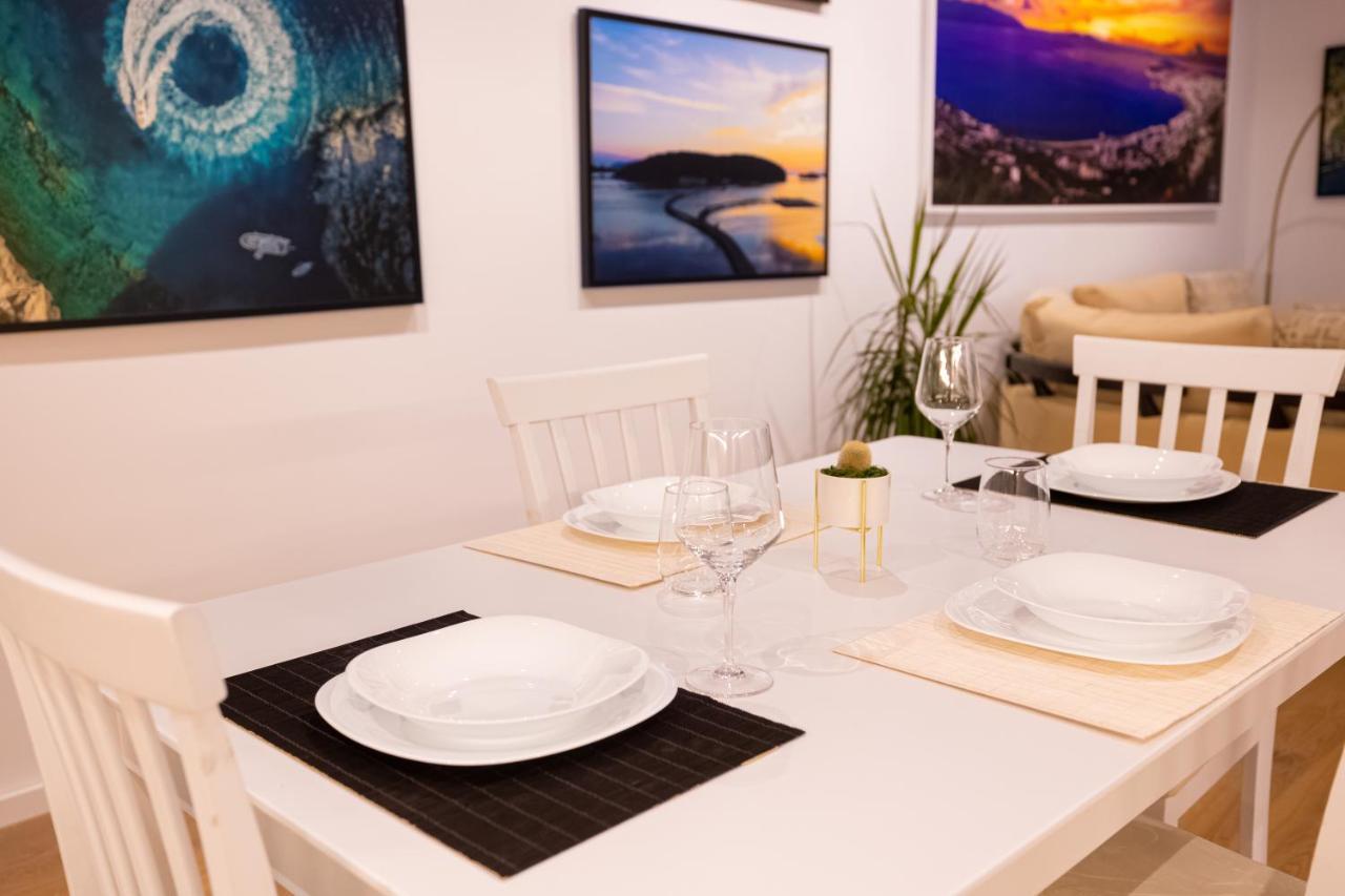 Victoria Lungomare Apartment Vlorë Eksteriør billede