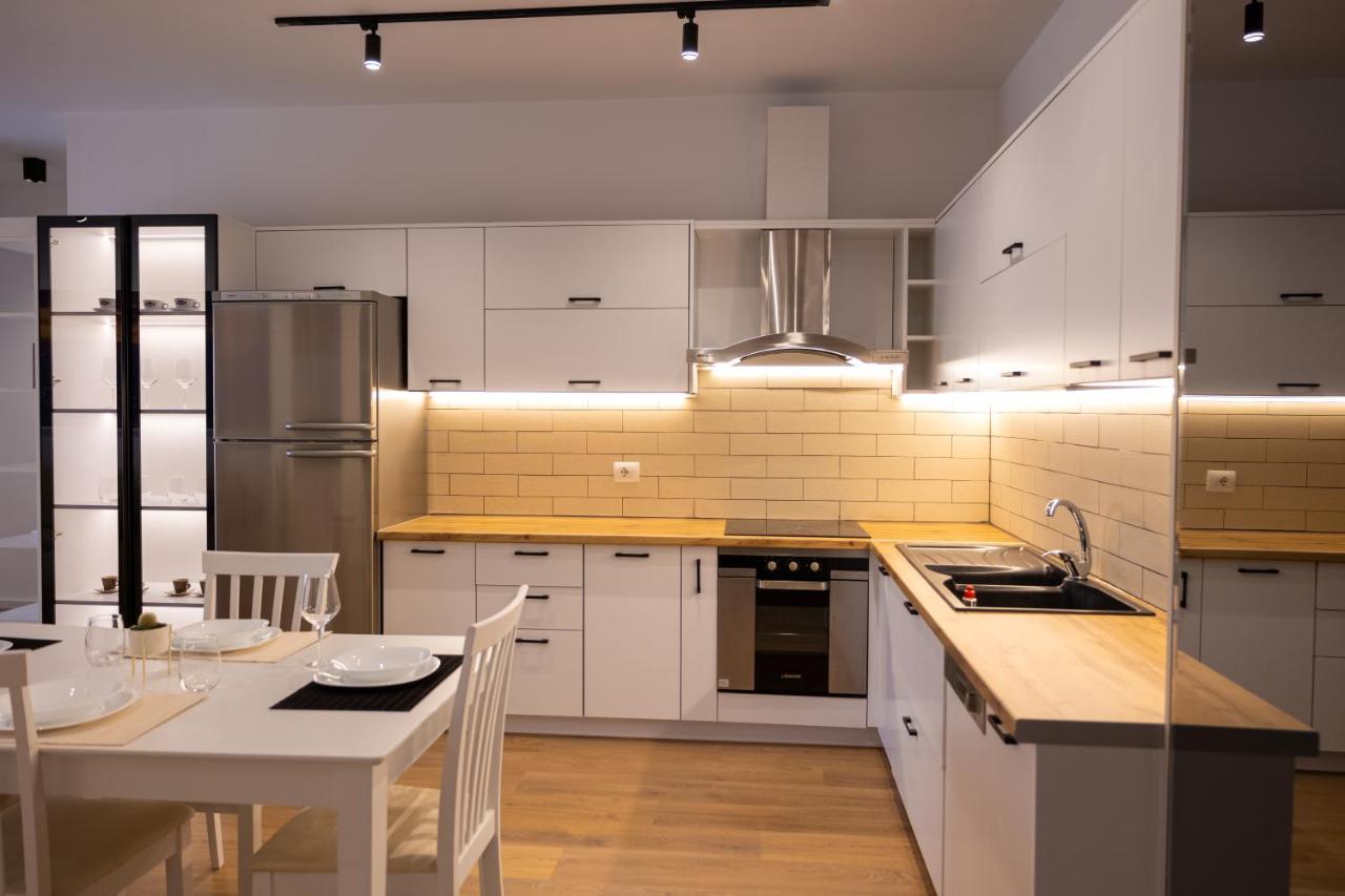 Victoria Lungomare Apartment Vlorë Eksteriør billede