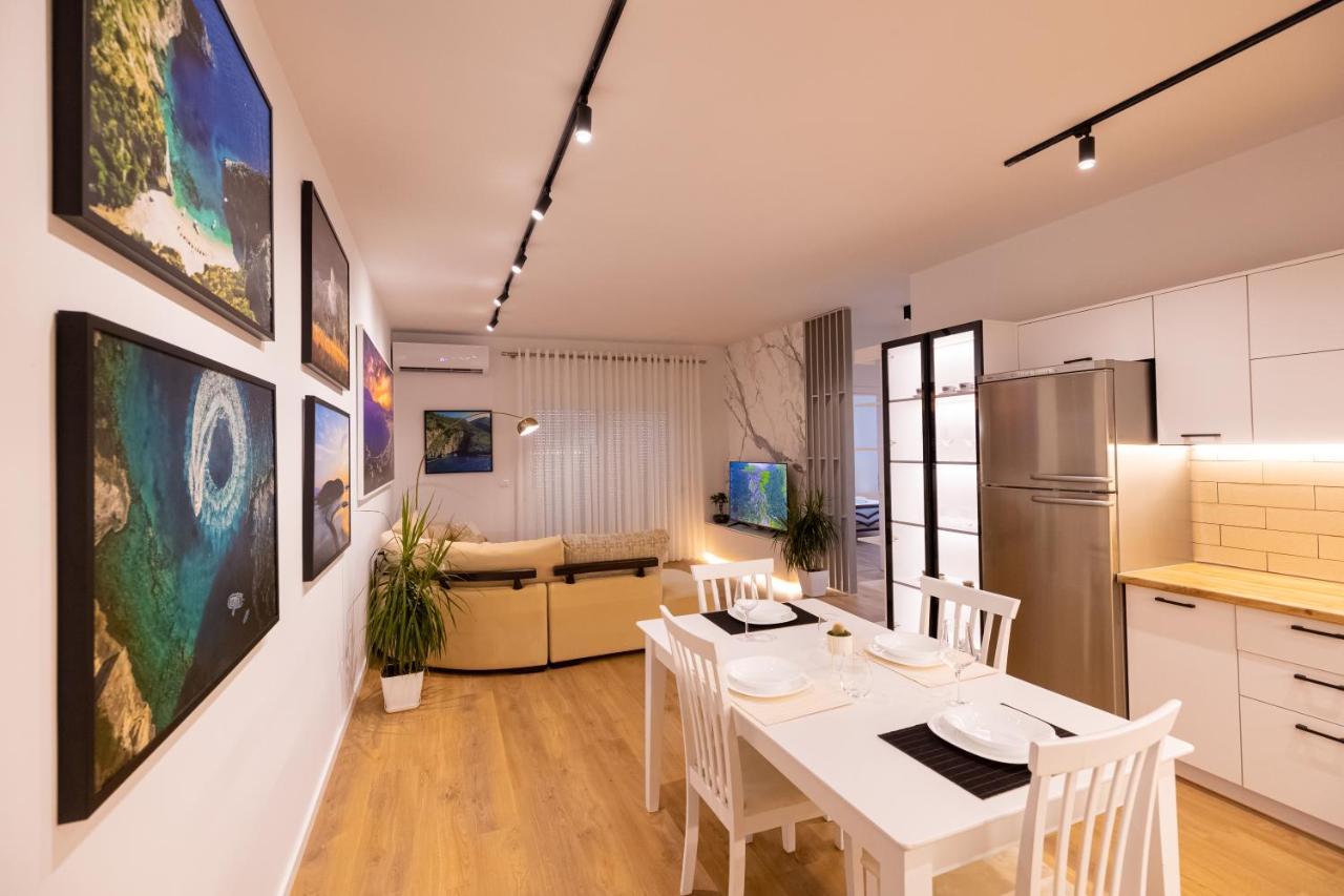 Victoria Lungomare Apartment Vlorë Eksteriør billede