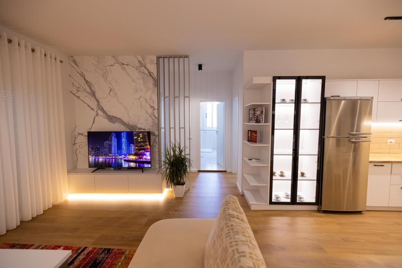 Victoria Lungomare Apartment Vlorë Eksteriør billede