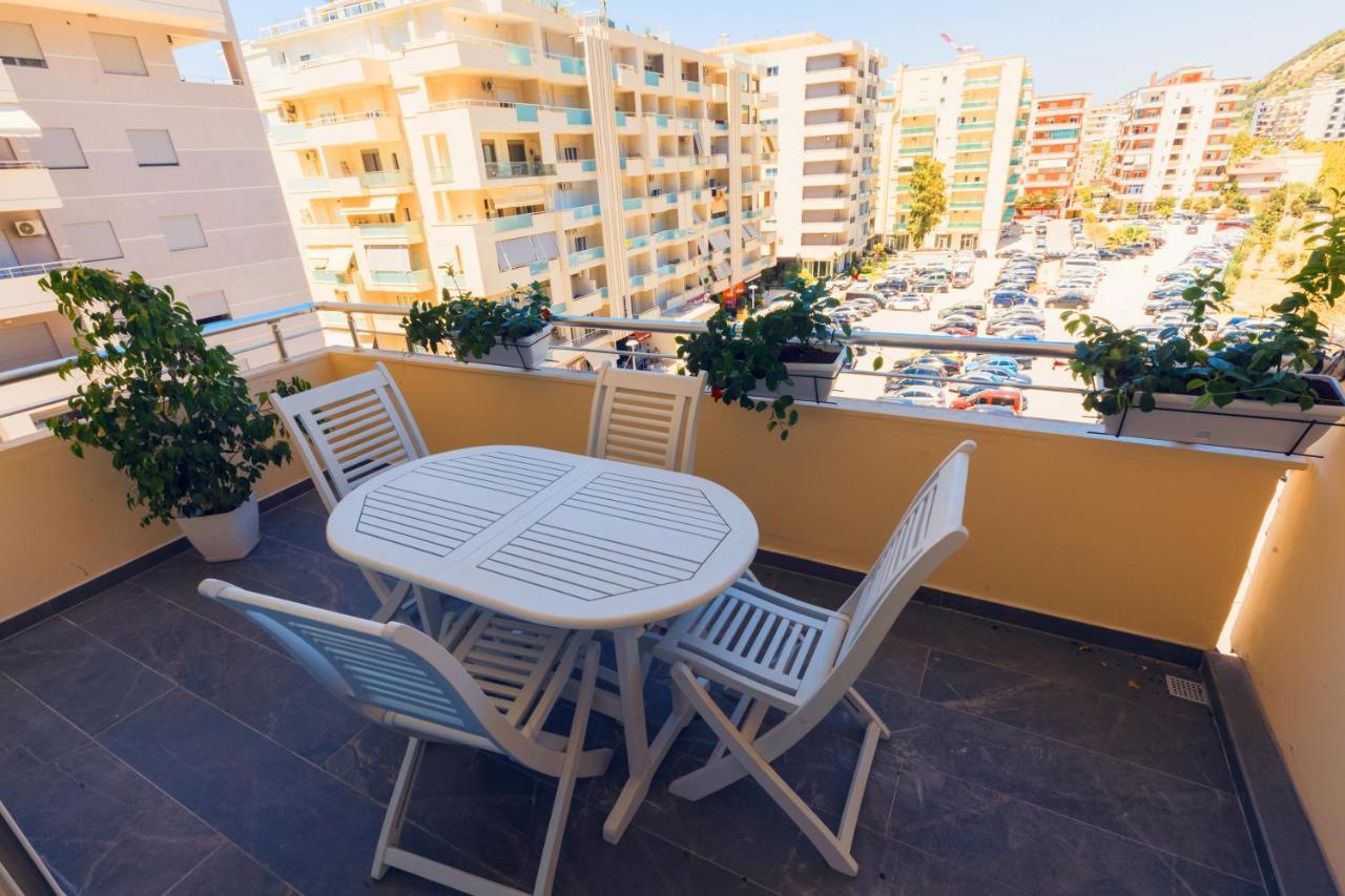 Victoria Lungomare Apartment Vlorë Eksteriør billede