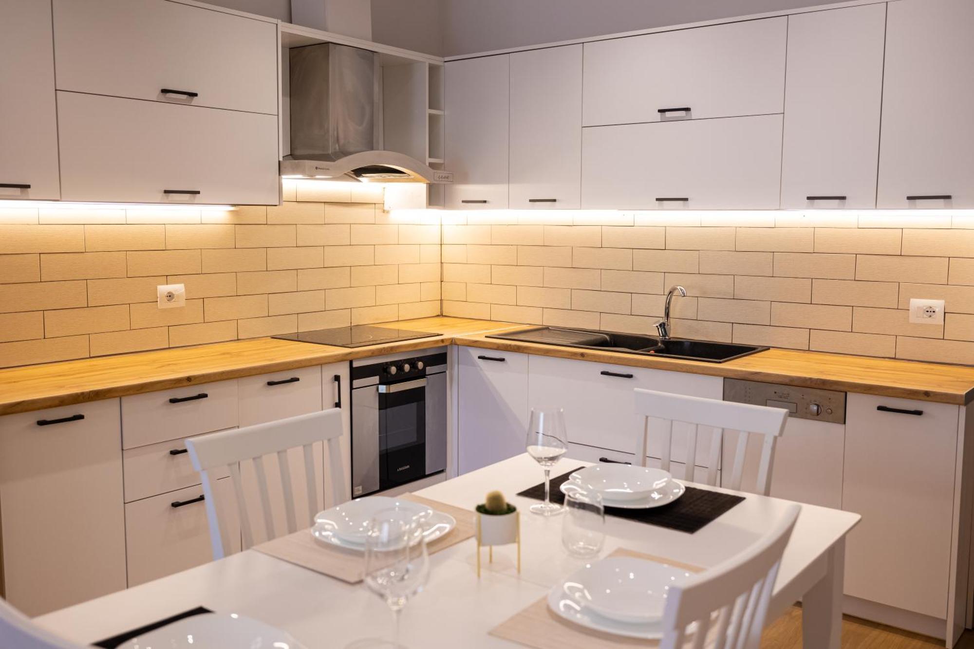 Victoria Lungomare Apartment Vlorë Eksteriør billede